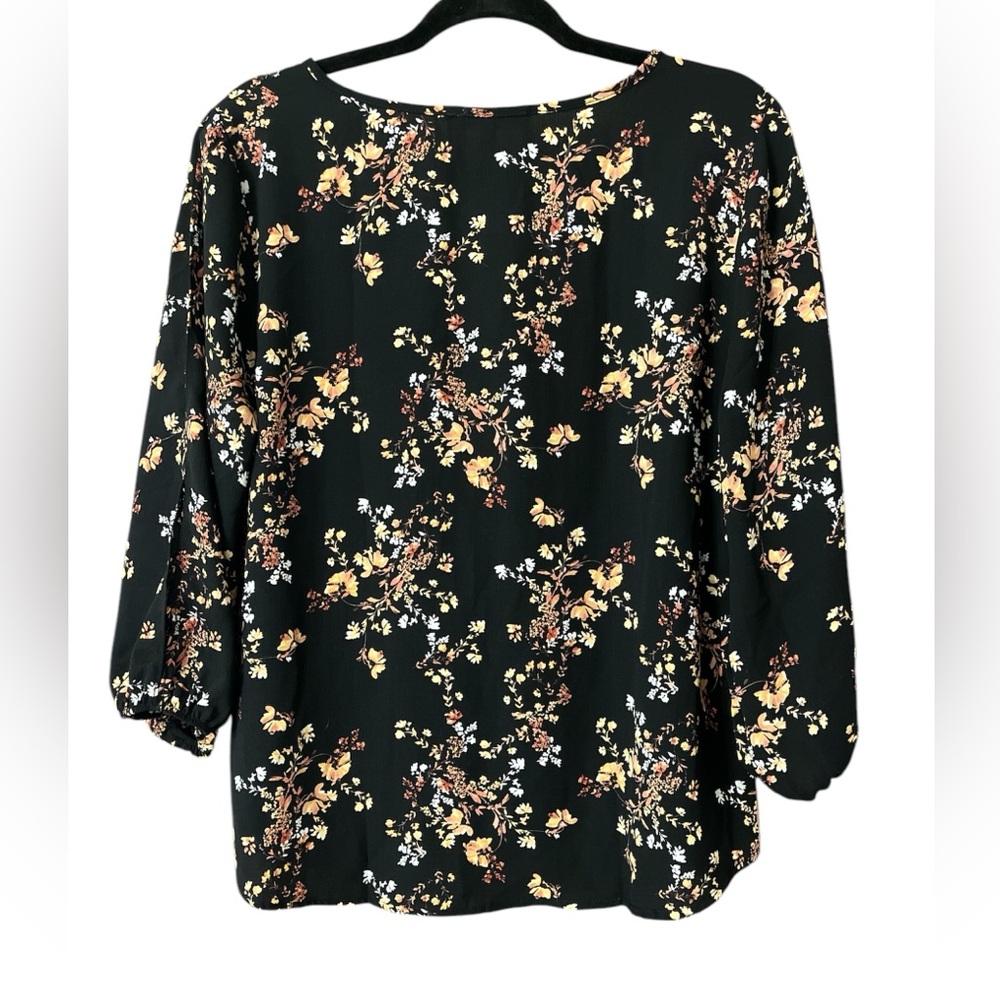 Adrienne Vitadini floral print top NWOT - Picture 2 of 5